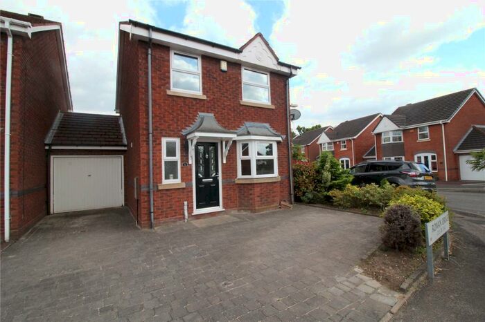 3 Bedroom Link Detached House To Rent In Rowan Drive, Hall Green, Birmingham, B28