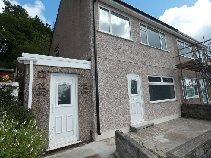 3 Bedroom Semi-Detached House To Rent In Oakdene Close, Baglan, Port Talbot, SA12