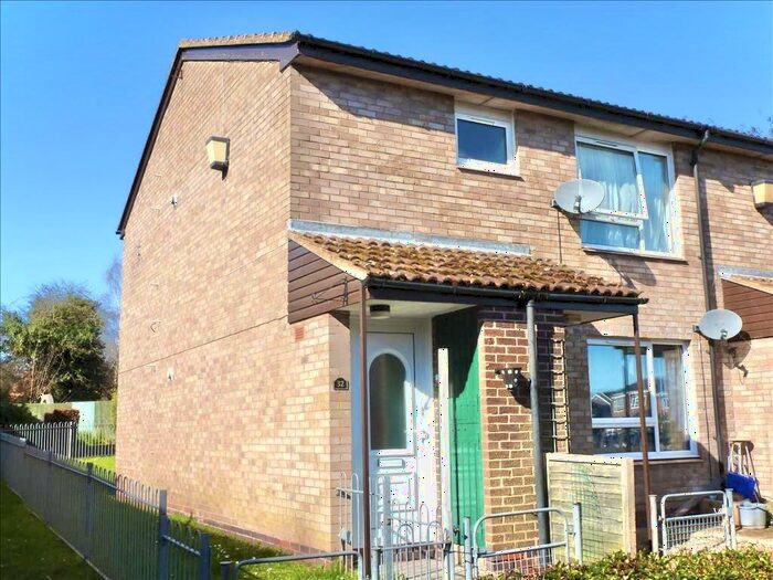 2 Bedroom Flat To Rent In Marcle Walk, Hereford, HR2