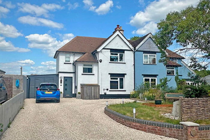 3 Bedroom Semi-Detached House For Sale In Ford Lane, Drayton St Leonard, OX10