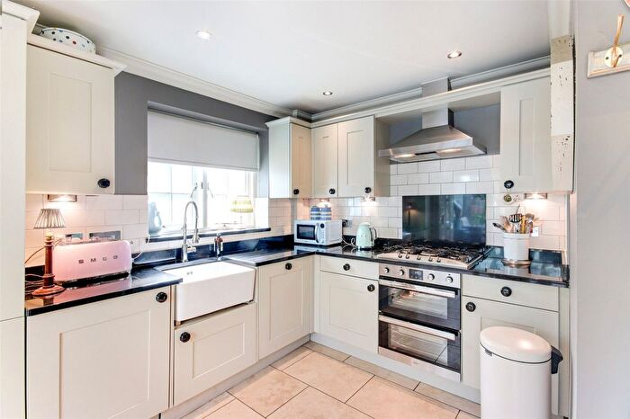 5 Bedroom Detached House For Sale In The Ashes, Sissinghurst Road, Cranbrook, Kent, TN17