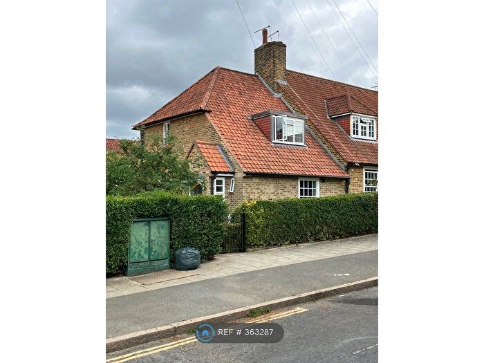 3 Bedroom Semi-Detached House To Rent In Huntingfield Road, London, SW15
