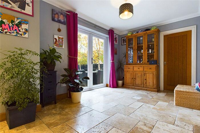 5 Bedroom Detached House For Sale In Wigmore Lane, Theale, Reading, Berkshire, RG7