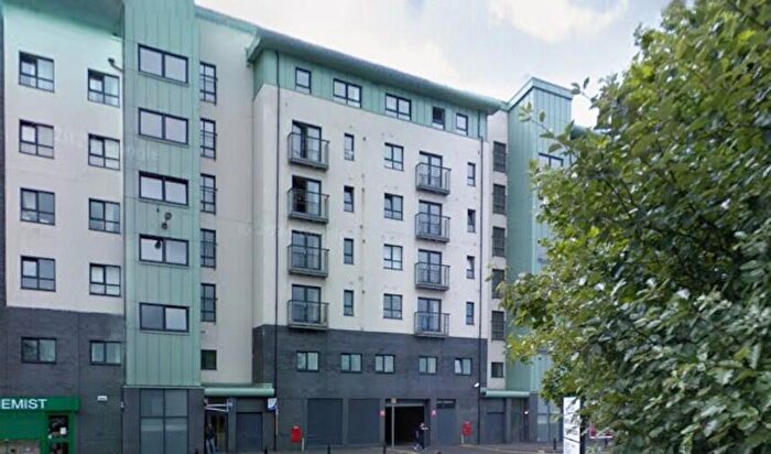 1 Bedroom Flat To Rent In Lindsay Road, Leith, Edinburgh, EH6
