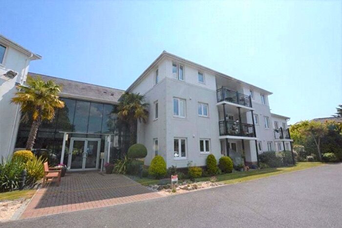 1 Bedroom Flat For Sale In Stanley Court, St Marychurch, TQ1