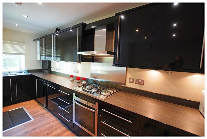 6 Bedroom Terraced House To Rent In Whitham Road, S10