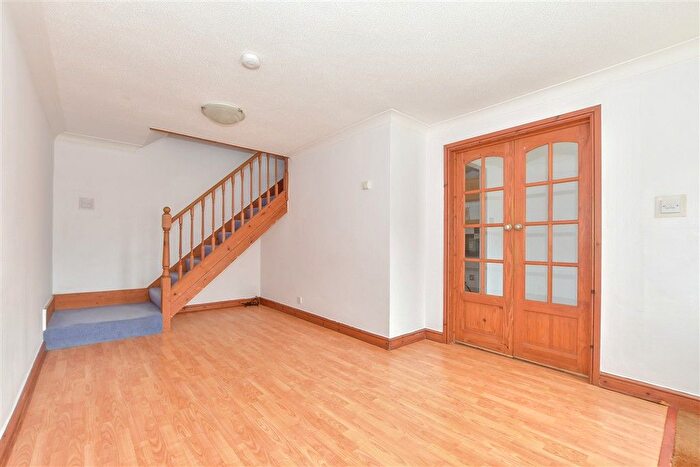 2 Bedroom Terraced House For Sale In Nutley Close, Ashford, Kent, TN24