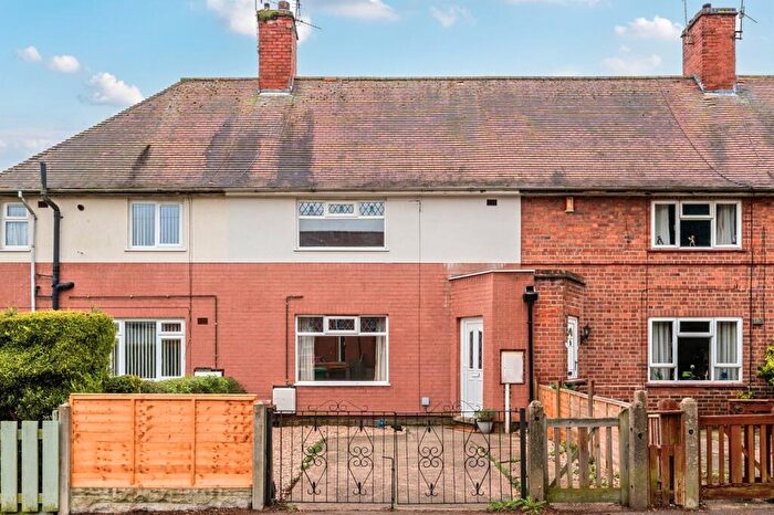 3 Bedroom Terraced House For Sale In Longford Crescent, Nottingham, Nottinghamshire, NG6