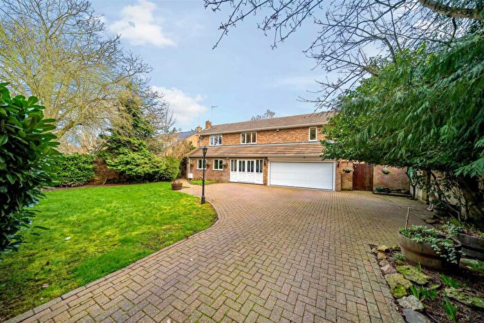 5 Bedroom Detached House For Sale In Debdale, Orton Waterville Village, Peterborough, PE2