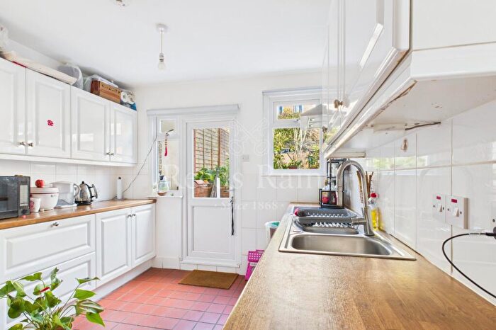 3 Bedroom Terraced House For Sale In Priory Hill, Dartford, Kent, DA1