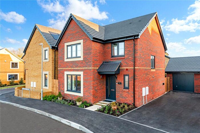 4 Bedroom Detached House For Sale In Leighton Park Road, Westbury Leigh, BA13