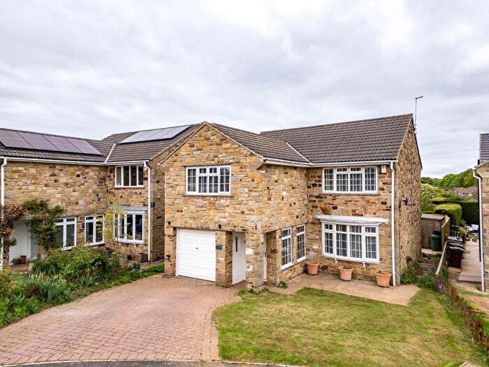 4 Bedroom Detached House For Sale In Nichols Way, Wetherby, LS22