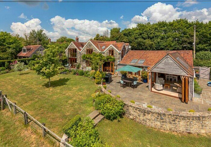 5 Bedroom Detached House For Sale In Elm Hill, Motcombe, Shaftesbury, SP7