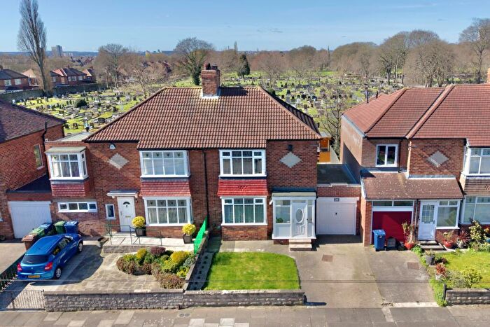 2 Bedroom Semi Detached House For Sale In Bretton Gardens, Cochrane Park, NE7