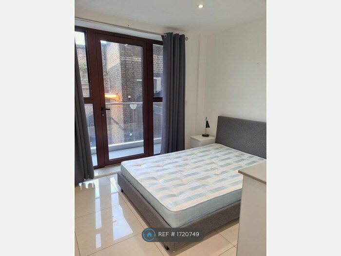2 Bedroom Flat To Rent In Old Street, London, EC1V