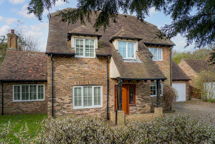 5 Bedroom House To Rent In Stonerock Close, Sturry, Canterbury, CT2