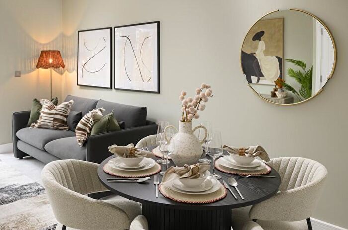 3 Bedroom End Of Terrace House For Sale In Off Calvin Thomas Way, Wallingford, Oxfordshire, OX10