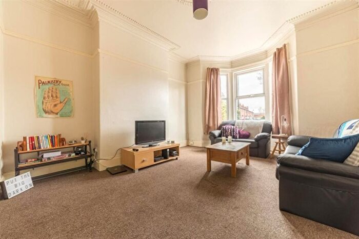 3 Bedroom Semi-Detached House To Rent In Rothbury Terrace, Newcastle Upon Tyne, NE6