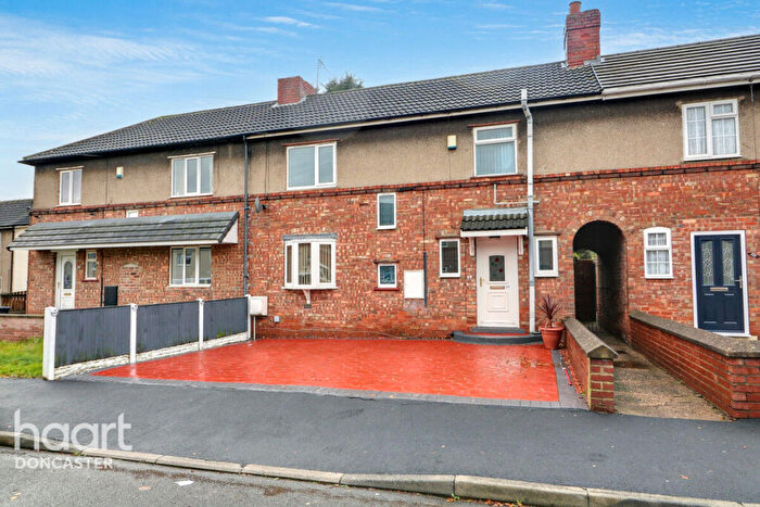 3 Bedroom Terraced House For Sale In New Street, Carcroft, Doncaster, DN6