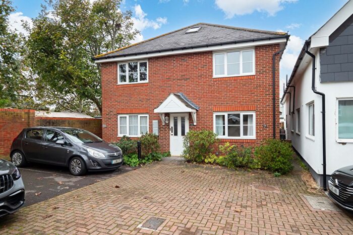 1 Bedroom Flat To Rent In Lind Road, Sutton, SM1