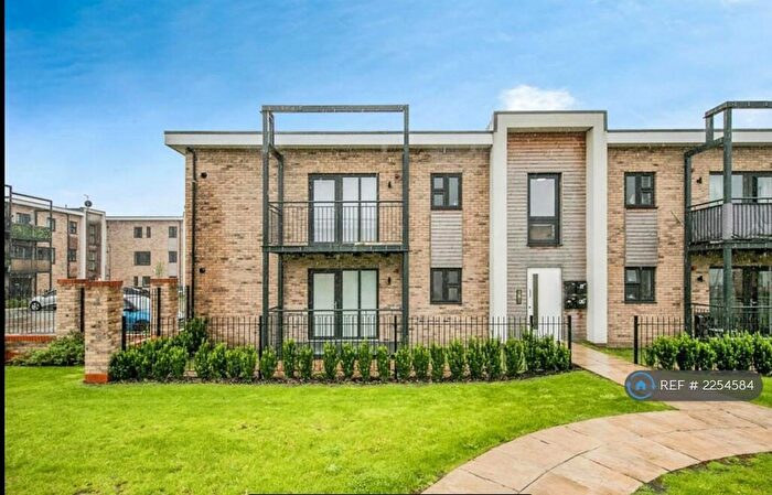 2 Bedroom Flat To Rent In Barcro Square, Colchester, CO1