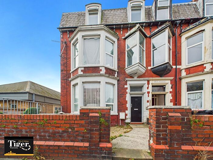 2 Bedroom Penthouse To Rent In London Street, Fleetwood, FY7