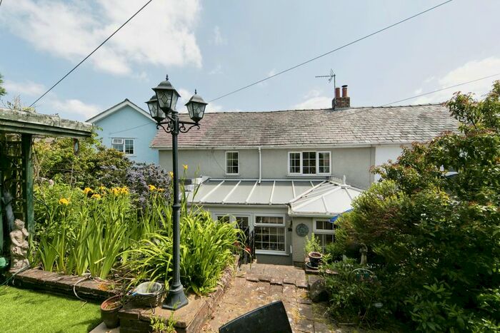 3 Bedroom Terraced House For Sale In Brymbo Road, Bwlchgwyn, Wrexham, LL11