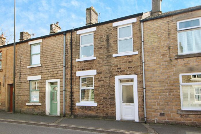 2 Bedroom Terraced House For Sale In Sheffield Road, Glossop, Derbyshire, SK13