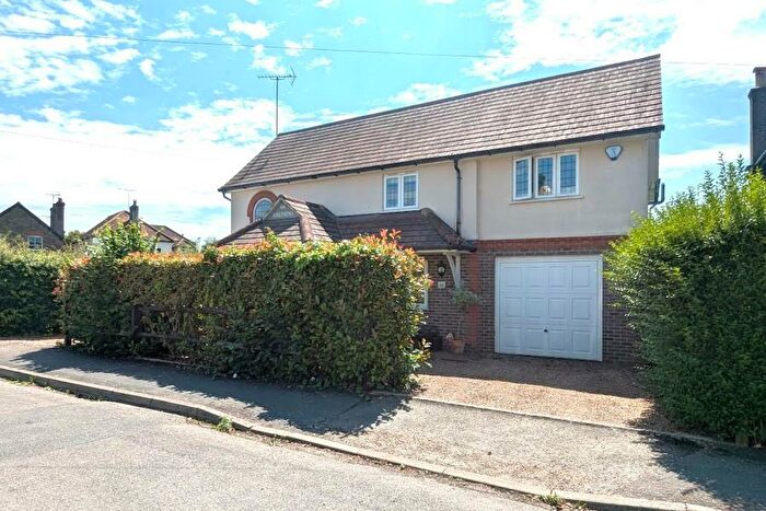 5 Bedroom Detached House To Rent In Horsell, Woking, Surrey, GU21