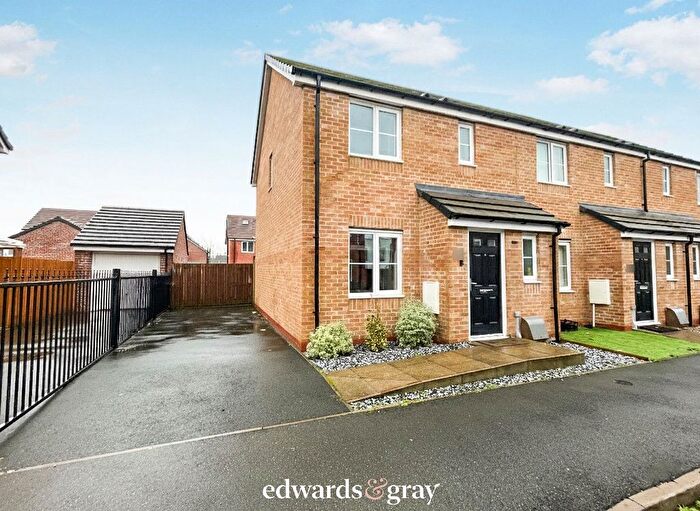 3 Bedroom Semi-Detached House For Sale In Exel Drive, Tyseley, Birmingham, B11