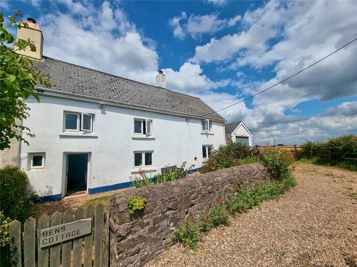 3 Bedroom Semi-Detached House For Sale In Burrington, Umberleigh, EX37