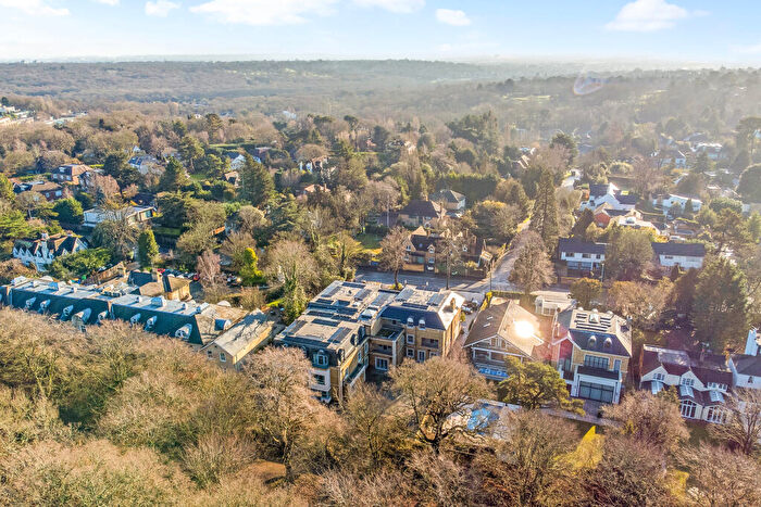 3 Bedroom Flat For Sale In Shalford Lodge, Kingston Hill, Kingston Upon Thames, KT2