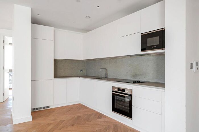 3 Bedroom Flat To Rent In Dudden Hill Lane, London, NW10