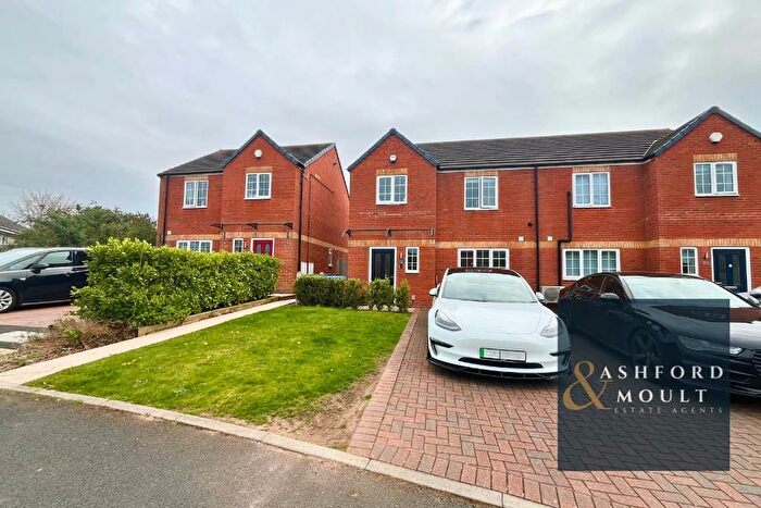 3 Bedroom Semi Detached House For Sale In Alexandra Avenue, Mansfield Woodhouse, Mansfield, NG19