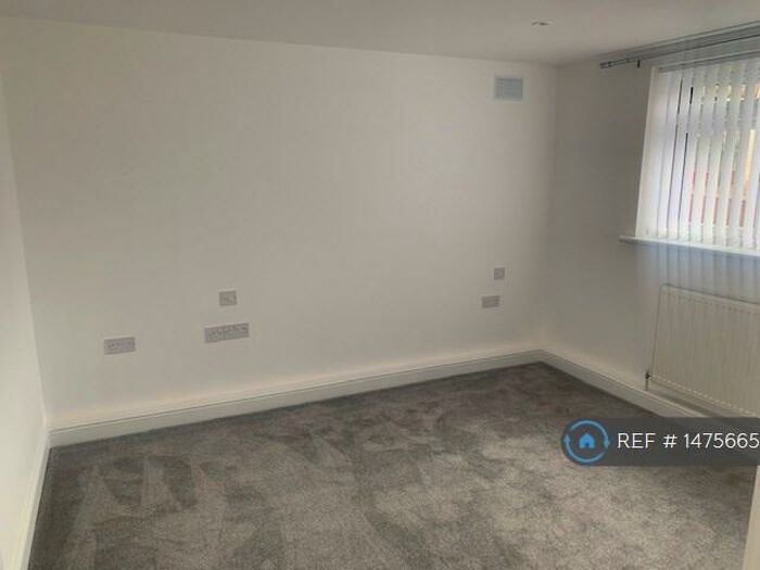 1 Bedroom Flat To Rent In Washington Village, Washington, NE38