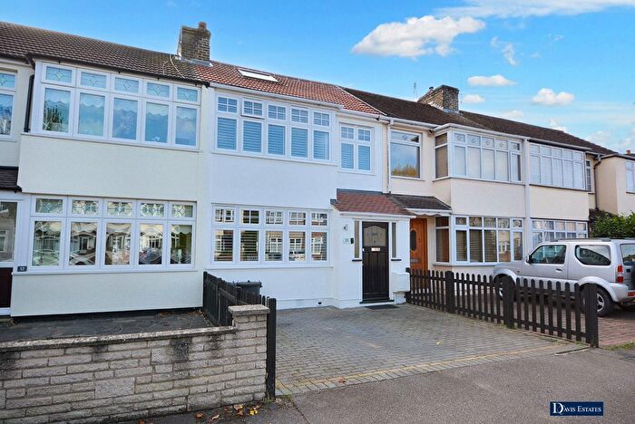 3 Bedroom Terraced House For Sale In Birch Crescent, Ardleigh Green, Hornchurch, RM11