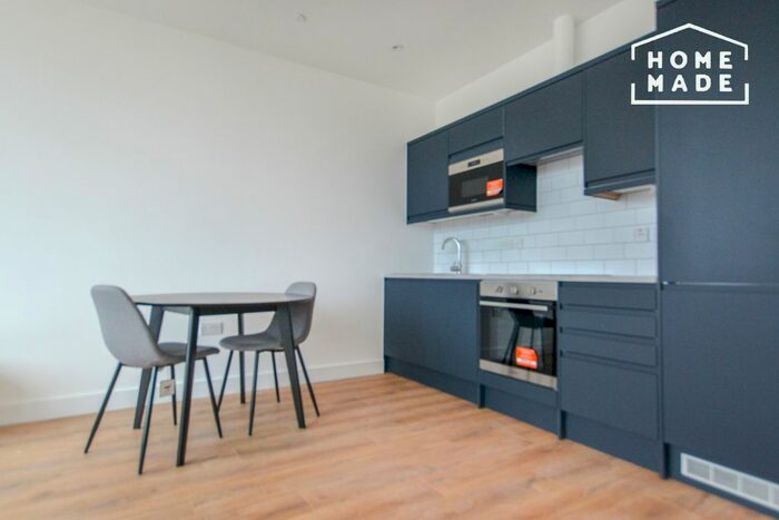 1 Bedroom Flat To Rent In Lampton Road, Hounslow TW3