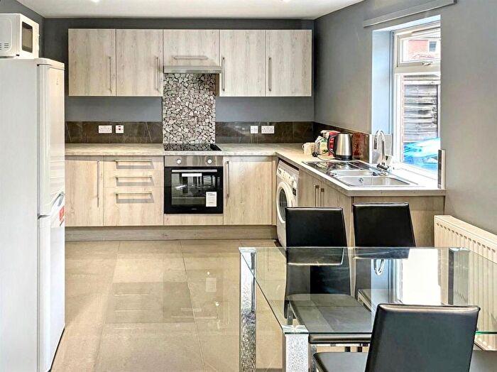 4 Bedroom House To Rent In Bumpstede Court, Norwich, NR5