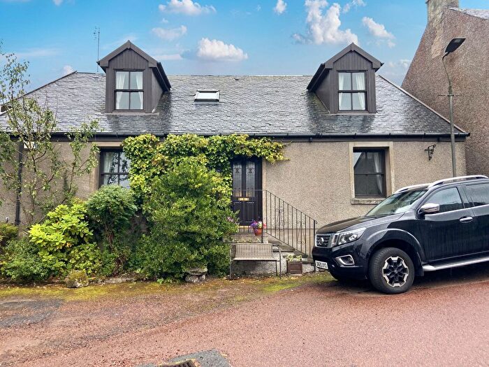 4 Bedroom Detached House For Sale In Curries Close, Douglas, ML11