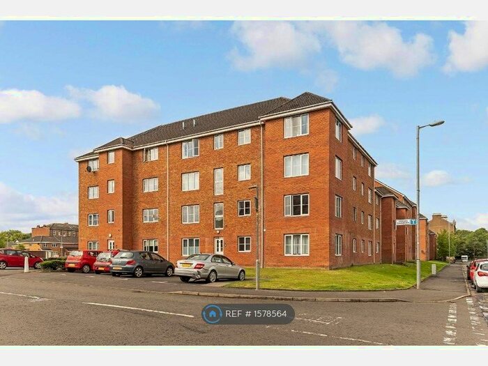 2 Bedroom Flat To Rent In Tullis Gardens, Glasgow, G40