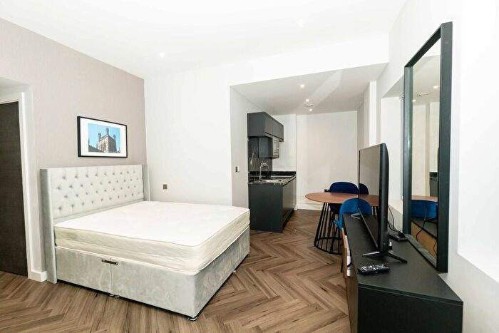 Apartment To Rent In Reliance House, Water Street, Liverpool Two, Liverpool, L2