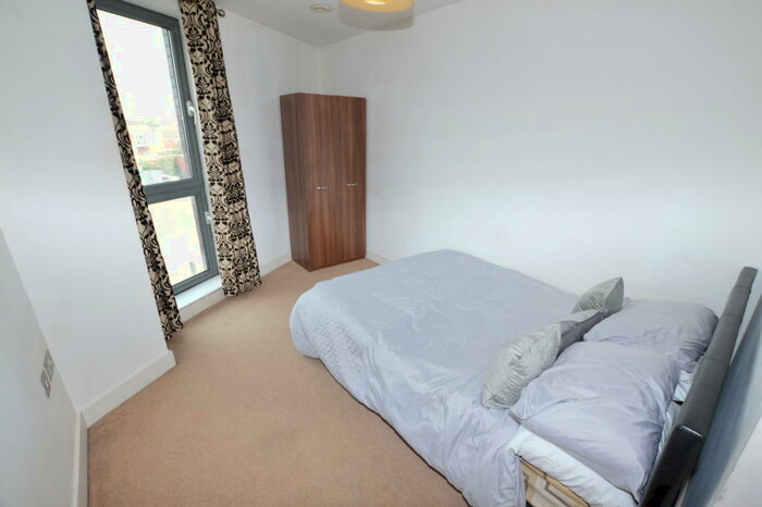 2 Bedroom Apartment To Rent In Echo Central Cross Green Lane City Centre, LS9