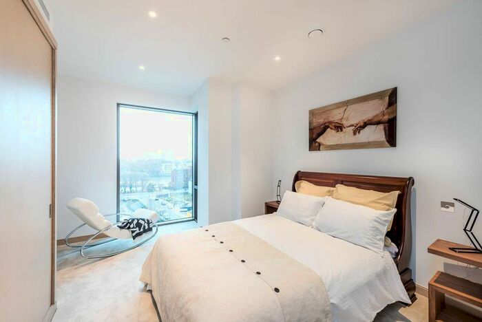 1 Bedroom Flat To Rent In Embassy Gardens, Nine Elms, London, SW11