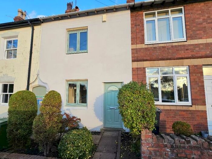 2 Bedroom Terraced House To Rent In Love Lane, Stourbridge, DY8