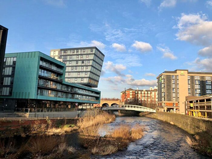 2 Bedroom Apartment To Rent In North Bank, Sheffield, S3