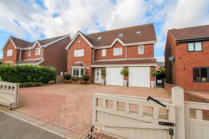 5 Bedroom Detached House For Sale In Lings Lane, Hatfield, Doncaster, DN7