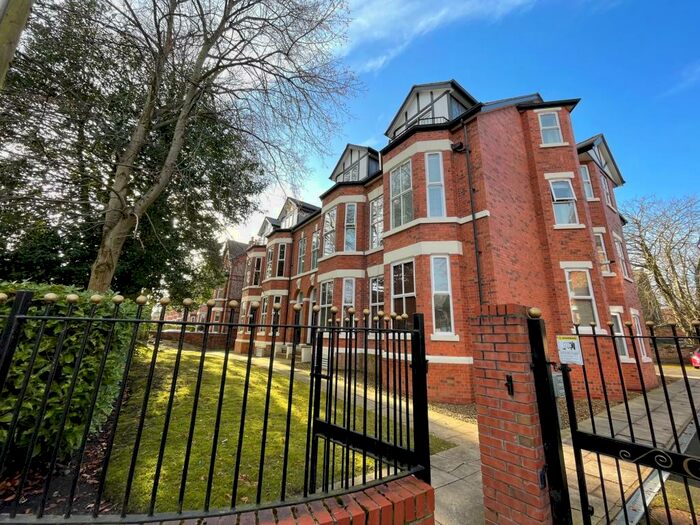 2 Bedroom Apartment To Rent In Clyde Road, West Didsbury, M20