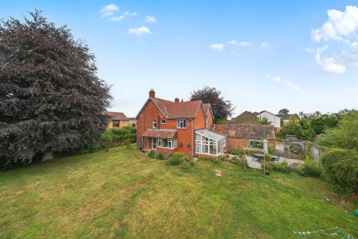 4 Bedroom Detached House For Sale In Stembridge, Martock, TA12