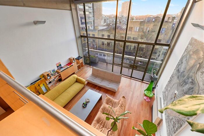 2 Bedroom Apartment To Rent In Wenlock Road, Islington, N1