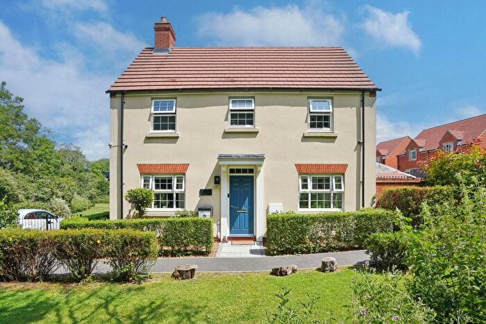 3 Bedroom Detached House For Sale In Perch Rise, Wantage, OX12